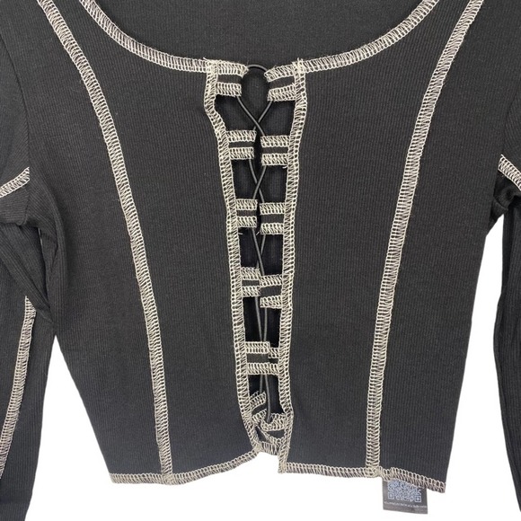 ASOS DESIGN Hourglass Exposed Seam Long Sleeve Top with Lace Up in Black - Picture 3 of 8